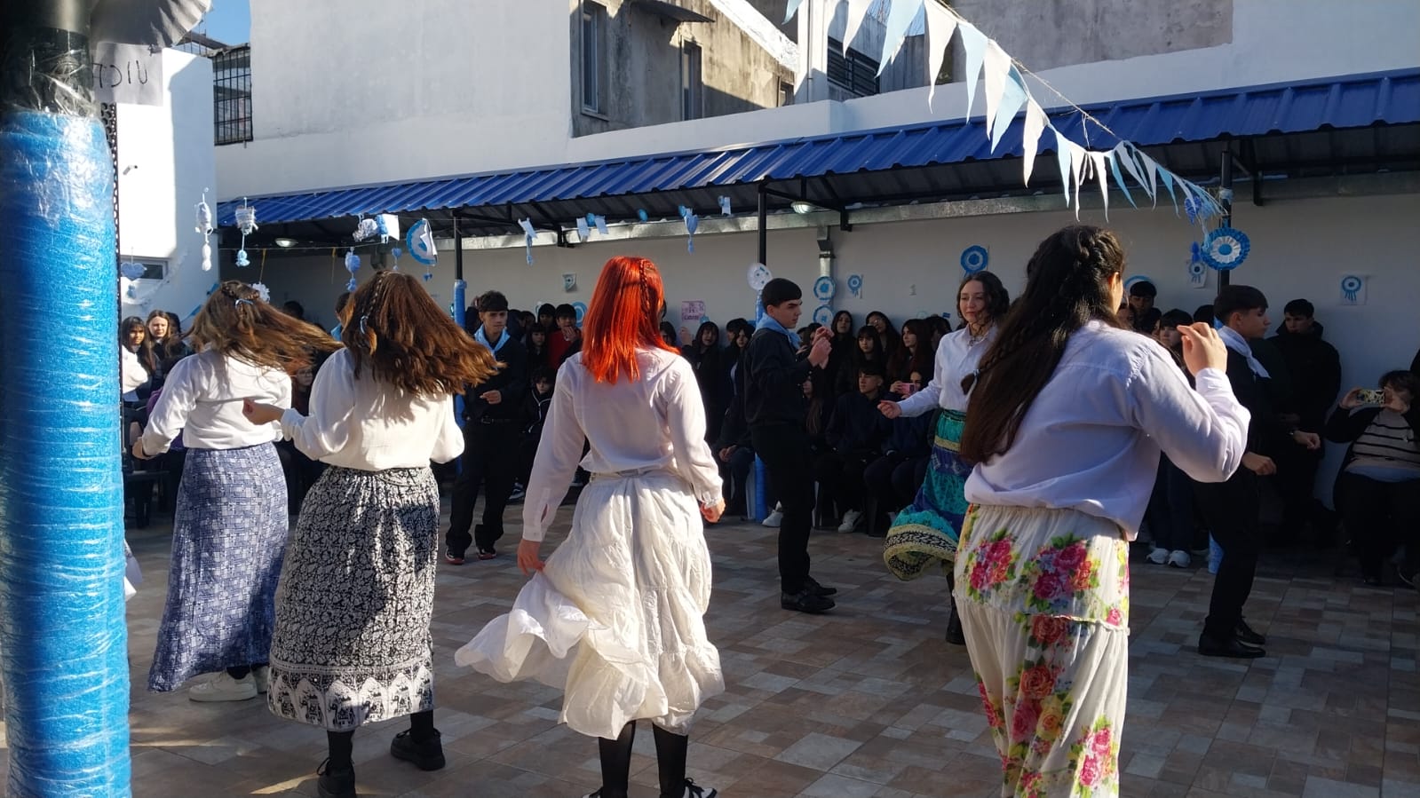 Acto 25 de Mayo - Colegio San Justino (25)