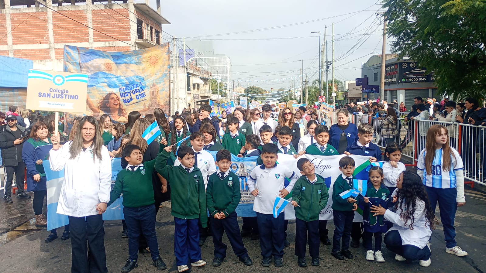 Desfile 16